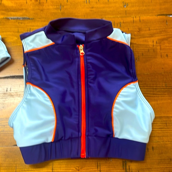 Two Piece Swimmer - Picture 5 of 7